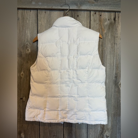 Women's White Quilted Vest size Small - Picture 3 of 11